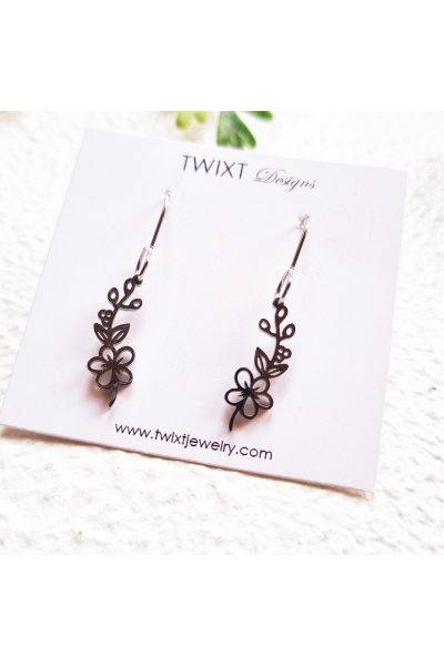 May Birth Flower - May flower - Earrings Silver - PD444